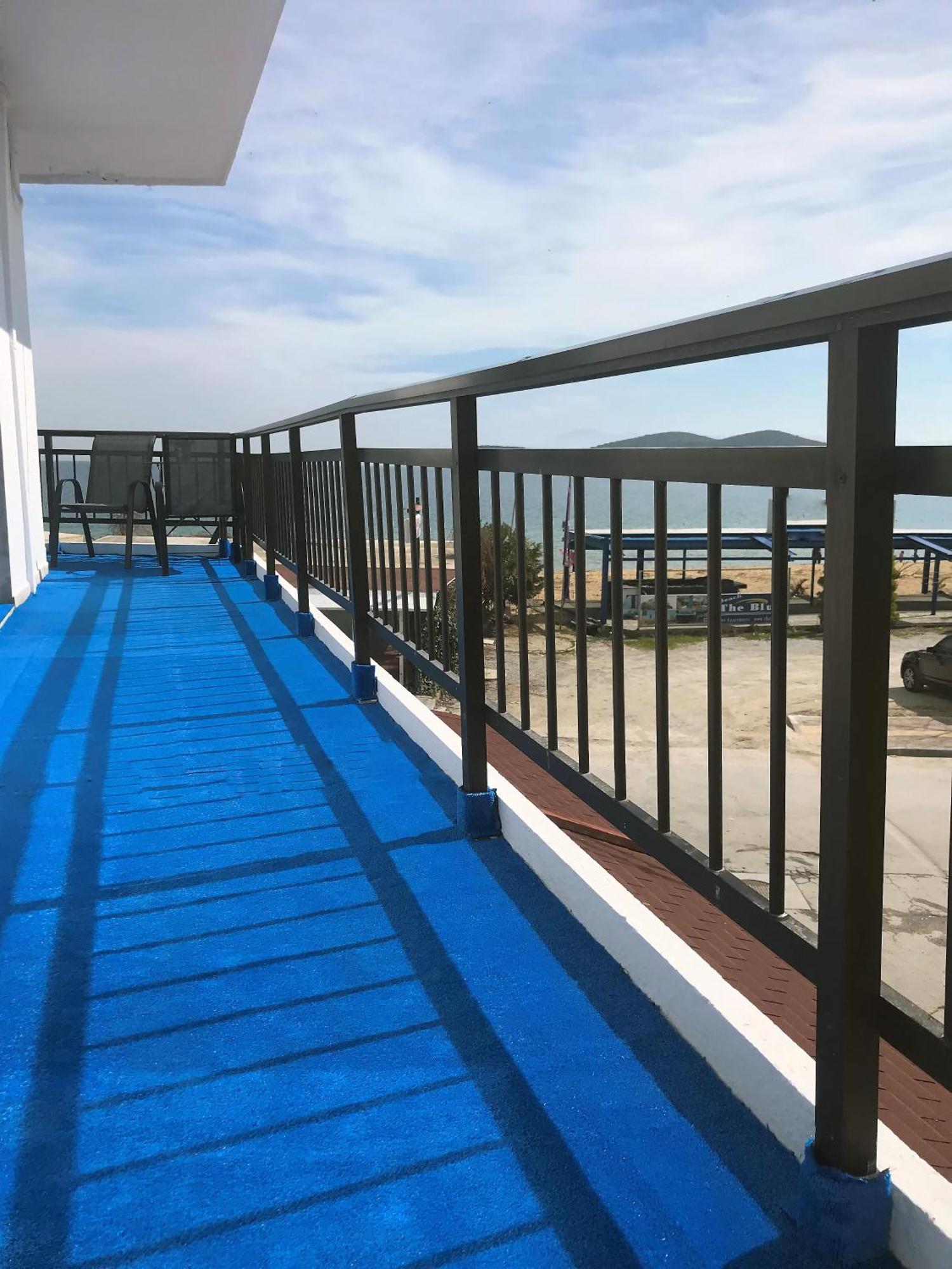 Appartamento Upper Deck Apt. Néa Péramos Esterno foto