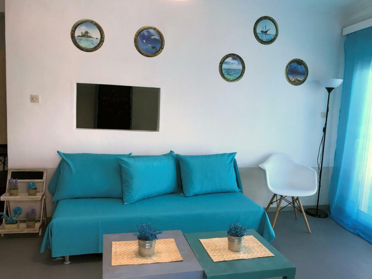 Appartamento Upper Deck Apt. Néa Péramos Esterno foto